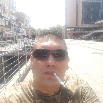 kavanyum  alikahya bayan oda arkası aranıyor