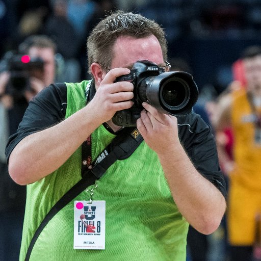 Husband and Father, Senior IT Professional. Freelance Sports Photographer with Dalhousie Tigers - HFX Wanderers FC - Halifax Thunderbirds