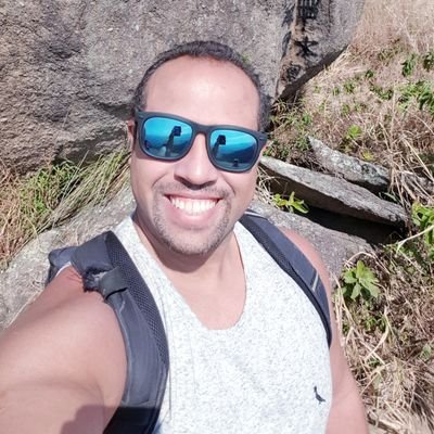 Marketing📰
Social Media 💻
CEO na SOS Click Media 💼 [ https://t.co/KFAW5eRNg3 ] - Agência de Publicidade e Marketing