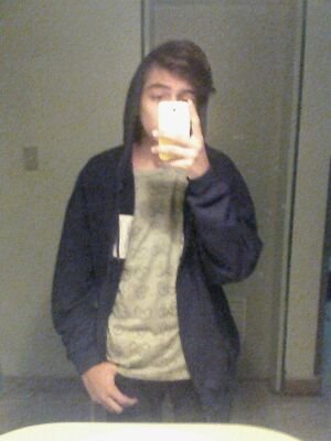 williams_v11's profile picture. 