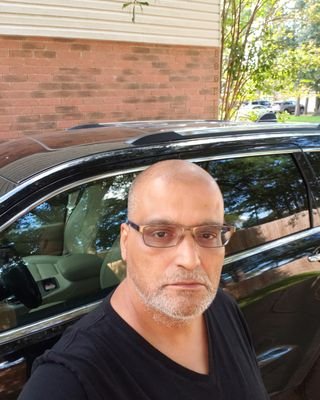 Senorloco1's profile picture. Real person doing real things