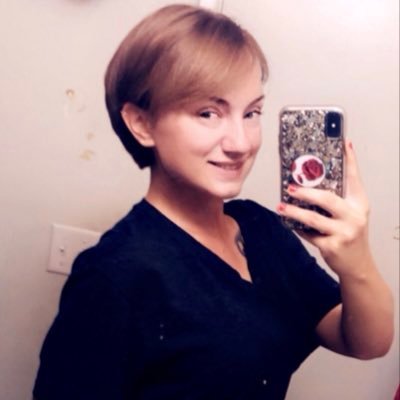 MonicaT16996198's profile picture. future professional at Paul Mitchell the school Phoenix 📕📚💯 cosmetology ❤️ and just living life to the fullest. Instagram is Creativeminds_by_thompson