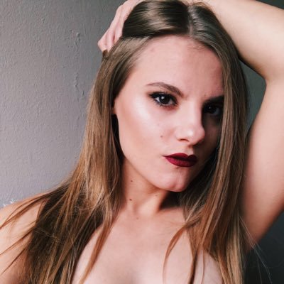 babyKenzieLive's profile picture. NSFW — Director of Talent & Content 💋