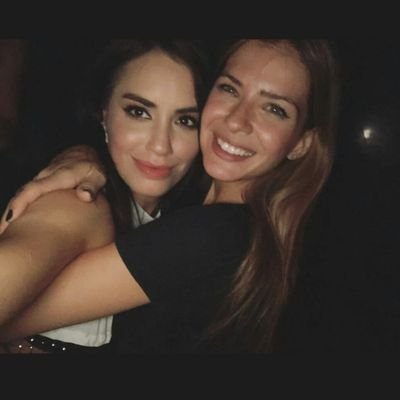 @orisabatini @laliespos amor incondicional.♥️ 31.8.15 me siguio Ori 💕 24-25.4.16 | 13.4.17 Lali ♡