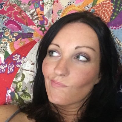jenniebug13's profile picture. Nature, creativity, fitness, life, and the North!🏞️🌾🐧