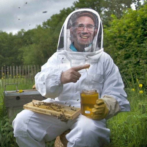 miellerie_be's profile picture. Imker uit Antwerpen: lekkere honing, stuifmeel, mede en andere producten van de bij.
Ook kleine gepersonaliseerde potjes voor geboorte, huwelijk of event.