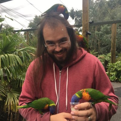 SimbaAlwaysYes's profile picture. “the epitome of bi space-pirate”. “the intersection of dog and knight on a Venn diagram” He/him