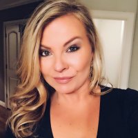 Kelli Schmidt - @realtorkelli502 Twitter Profile Photo