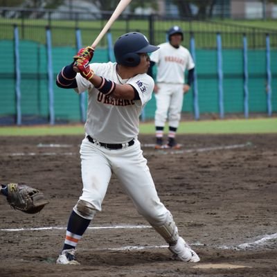 埼玉出身 戸田幼→戸田第一小→戸田新曽中・野球部→浦和学院35期野球部→国士舘アジア学部・元硬式野球部→埼玉トヨペット・軟式野球部
