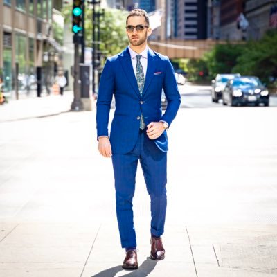 Chicago’s largest men’s wear influencer with over 100,000 followers.