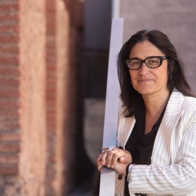 Professora titular de @UPFBarcelona Coordinadora del Master en Terminología. @iulaonline_UPF Investigadora en llenguatge de la Salut. Directora de la Càtedra PF