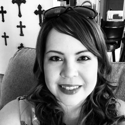 Joanna Esparza (@JoannaEsparza7 ) Hello! I am a 2nd Grade Dual Language teacher in Chapel Hill ISD. I recently completed my Masters in Educational Leadership. My passion is Dual Language!! Joanna Esparza (@JoannaEsparza7 )