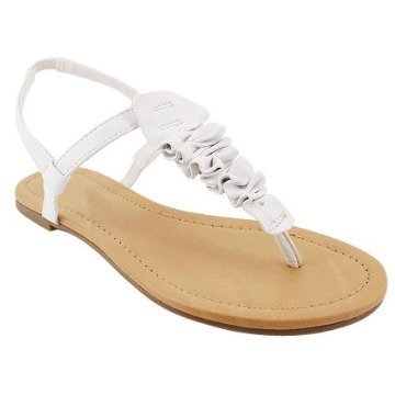 Serving up the hottest ladies shoes, from flats to pumps.