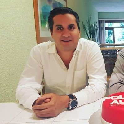 Xalapeño. Analista político. Periodista. Director Editorial de https://t.co/bllqnulX1r WhatsApp 2281081657 envía mensaje y guárdalo en contactos, recibirás in