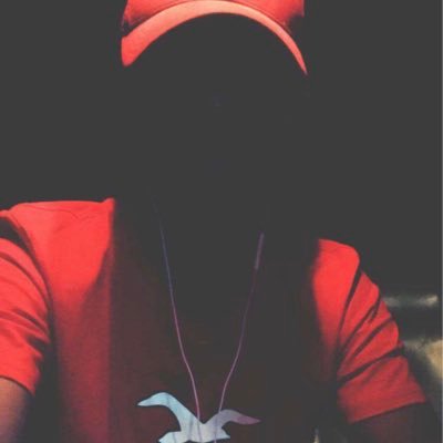 TMlaPmOUMi3ircg's profile picture. إنسان عادي