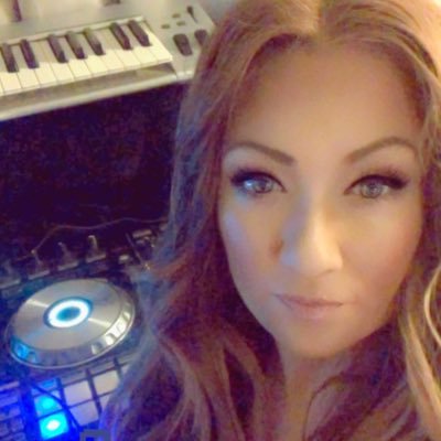 DJ * MUSIC PRODUCER * RECORDING STUDIO * BROADCAST 🧜🏼‍♀️ BattleRapBetch 🧜🏼‍♀️