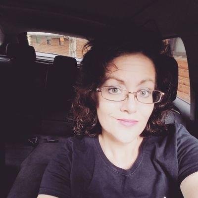 BluffCityRN's profile picture. Wife, daughter, mother, grandmother, sister and friend. I love God, my huge family, my dogs and everything cake/electric/boxing. ASL Rocks!!