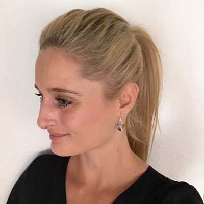 tinegudrun's profile picture. Forfatter hos Forlaget Grønningen 1. Følger mange jeg ikke er enig med og holder mig bredt orienteret.