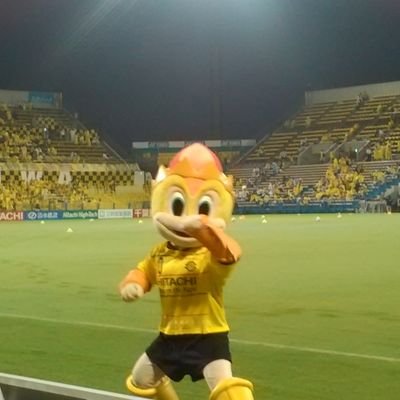 レイソルサポ日立台出没⚽
仲良しのアビスパも応援⚽️
SC相模原の社長→取締は知り合い🤝
時々フットサル稀にサッカー⚽️
少年サッカーコーチ終了⚽
府中試験場限定解除の元750ライダー🏍️いつかはハーレー🏍️
雪国生まれ⛷️
元野球少年⚾️
元美術部✏️
ビール大好き🍺
King Gnu民👑🐂