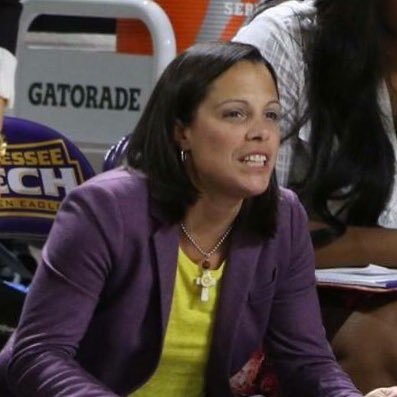 Assist WBB Coach Tennessee Tech 🏀 Love the Lord. 💜 Tn Tech Alum/ Hall of Fame 🤙 Diff”her”ence Maker 💛Author of the book “Off the Back of the Rim.”☀️