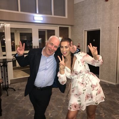 happily married brummie fan with two gorgeous daughters, a mad dog and way too many grandkids,🤣 oh and best not forget my missus. KRO #lifecanhurt #fam