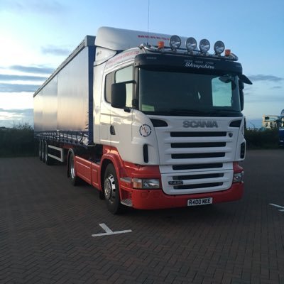 Mereside European Express Ltd is a long established haulage company over 40 years We will solve your transport requirements from 10 kgs. To 24 tons