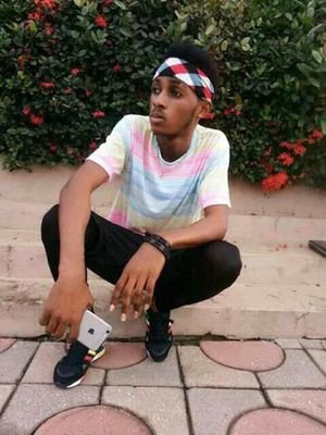 Andyasare19's profile picture. 