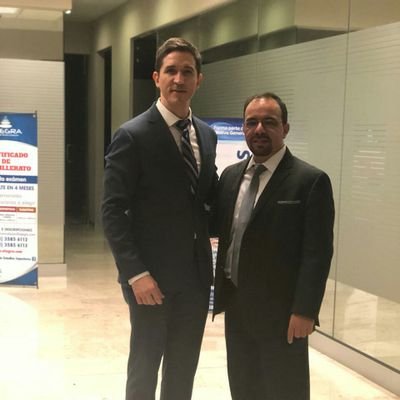 Contador Público y Maestro en Seguridad Social