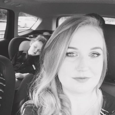 daniellemann88's profile picture. 