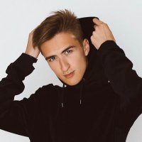 Xalus (@houusse) 's Twitter Profile