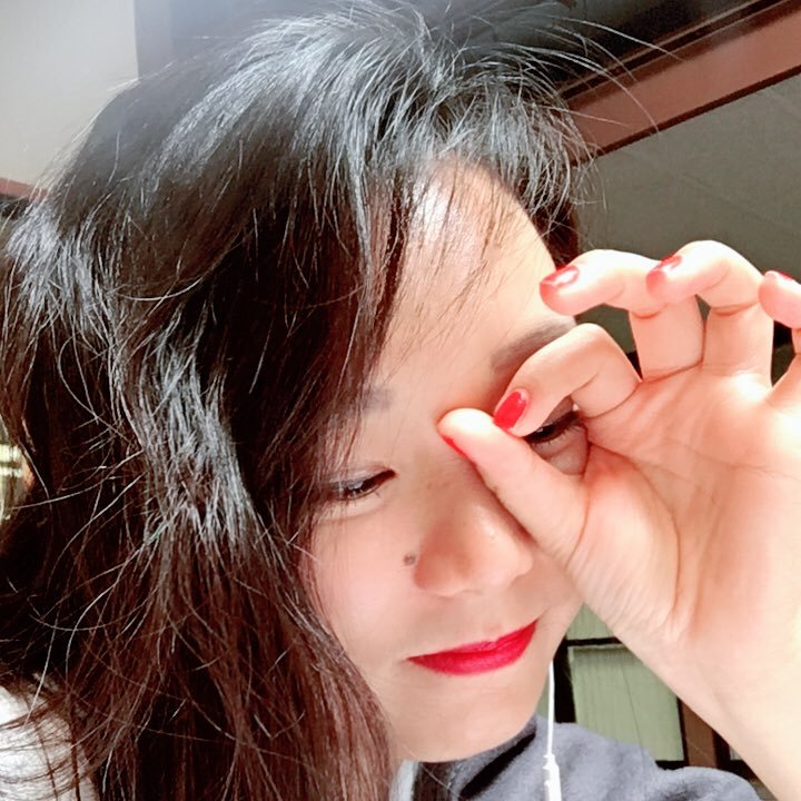 flycrystalbaby's profile picture. 