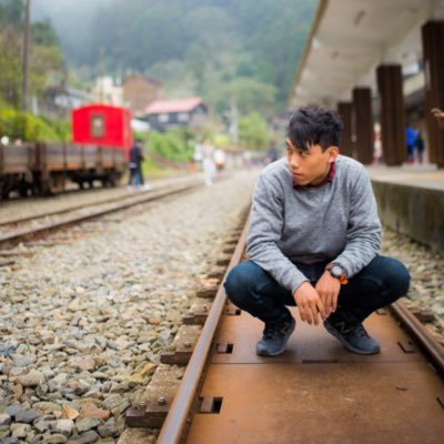 Bridging photography and AI innovation to forge uncharted visual experiences.
