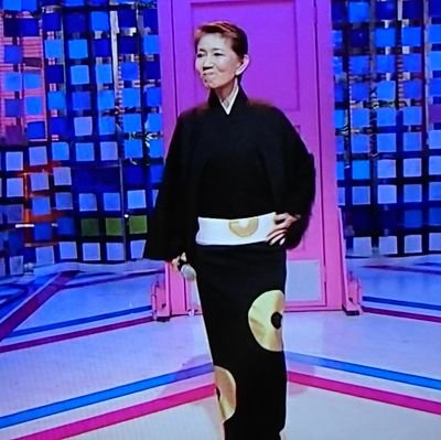 水前寺清子さんデビュー当時より大大好きで励まされ助けられ元気も貰いどれだけ支えていただいたか分かりません!感謝感謝感謝でいっぱいです(^o^)v
