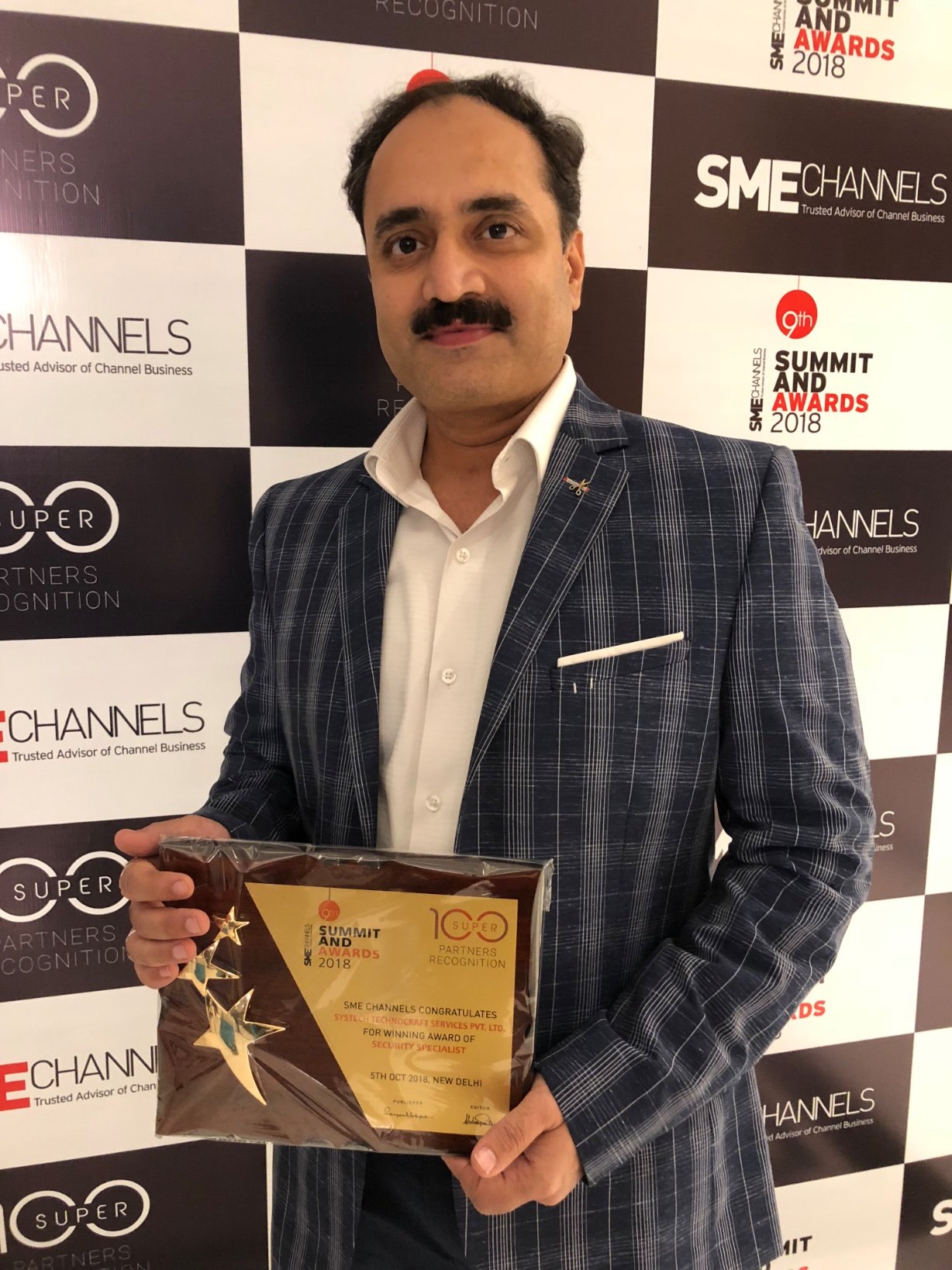 JiteshTDave's profile picture. Director