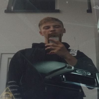 21lilriri's profile picture. slide in meine dm's wenn du eine Rnb Bitch bist