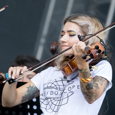 Professional musician. Orchestra Manager and Viola player extraordinaire in @KaleidoscopeOrc. All views my own etc etc
