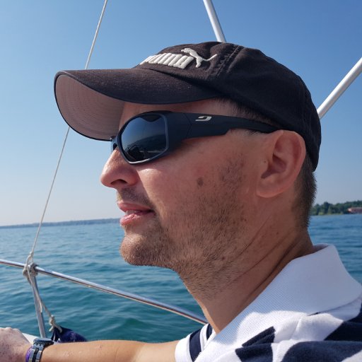 mezzofthemezz's profile picture. 45 ans : TSA en cours de bilan. Patient 2.0 connecté, un peu râleur (surtout quand j’ai mal).