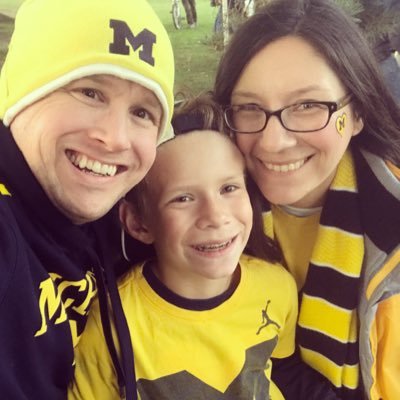 UM, MI, and Detroit fan. Football, men's and women's basketball, softball. Lawyer, law school administrator. Tweets are my own. #GoBlue #PureMichigan #Detroit