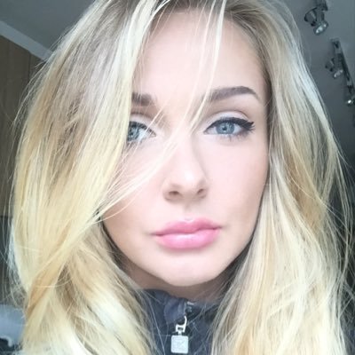 1HillSweetheart's profile picture. A wise woman knows her limits, a smart woman knows she has none