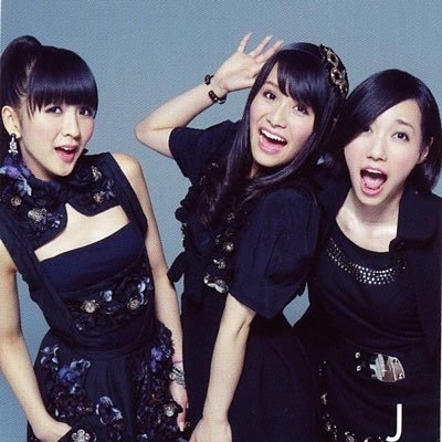 PerfumeファンのOLです(*‘ω‘ *)パフュクラの方、フォローお願いします!Perfume好きの人はフォロバします⋆*そして無言フォローごめんなさい🙏🏻3姫とも大好きですが、選ぶならばあ~ちゃん推しですヾ(´∇`)ノ