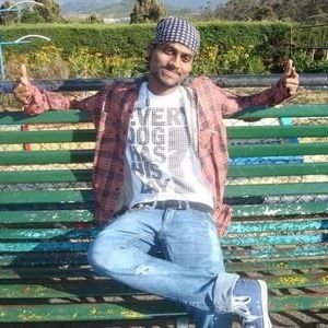 Ordinary Man Wid Xtra-Ordinary Attitude.
Freelancer DJ/EDM Producer/Dancer n Choregrapher.
Kraze About Electronic Dance Music Festivals N Edm Musics.....\m/
