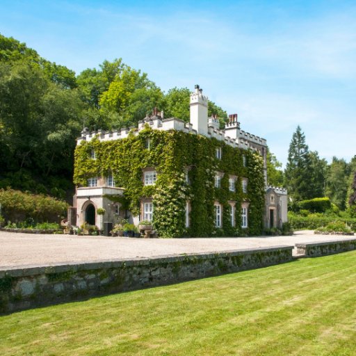 A bespoke wedding venue and event space in an idyllic setting, offering secluded, luxury accommodation in the heart of Dartmoor, Devon. #Yarner #YarnerHouse