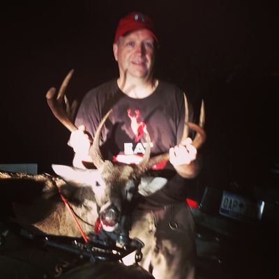 stevedoesdew's profile picture. A cute wife + 2 incredible daughters + Gods up to something = never boring.