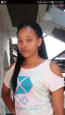 LeparieNelly's profile picture. 