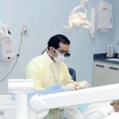 B.D.S-SBRD ,Restorative & esthetic consultant مهتم بالشأن الطبي وبطب الأسنان التجميلي تغريداتي لا تغني عن زيارة الطبيب المخ