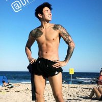 DOLKEN YU (@bar00mm) 's Twitter Profile