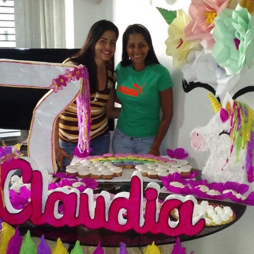 YENNIZAN's profile picture. 