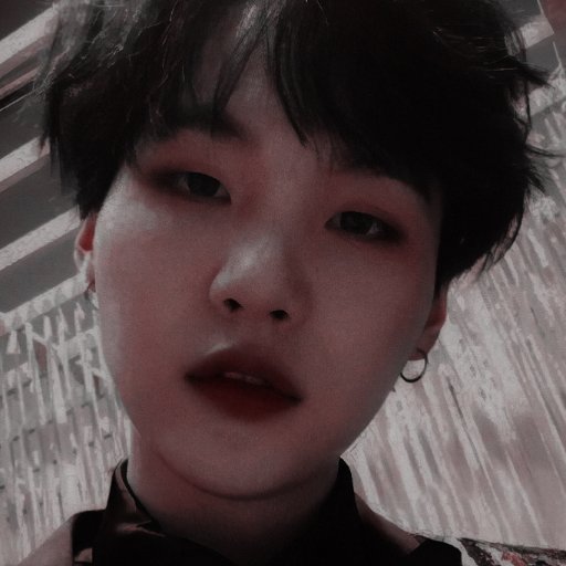 Craig Courbis — #29 🕷🖇 ⠀⠀⠀⠀⠀⠀⠀ ⠀ ⠀  #000.⛓ ごめんなさい! + such a loser. ⠀⠀⠀⠀⠀⠀⠀⠀⠀⠀⠀⠀⠀Single. Girl kisser.