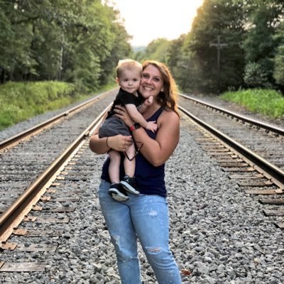 AnnaLasslo's profile picture. •wifey •educator •WSHS SB coach•WSHS CC Coach•