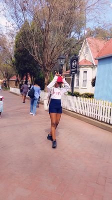 TinyTKekana's profile picture. Unapologetic